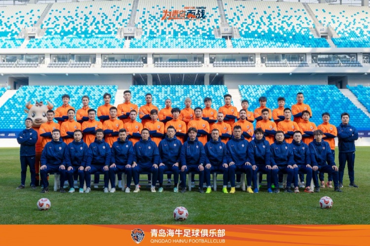 青島海牛一線隊名單：老將鄭龍、薩里奇坐鎮(zhèn)，金洋洋等新援在列